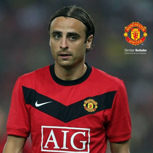 Nike Manchester United 2009-10 home shirt football soccer jersey AIG - Picture 1 of 9